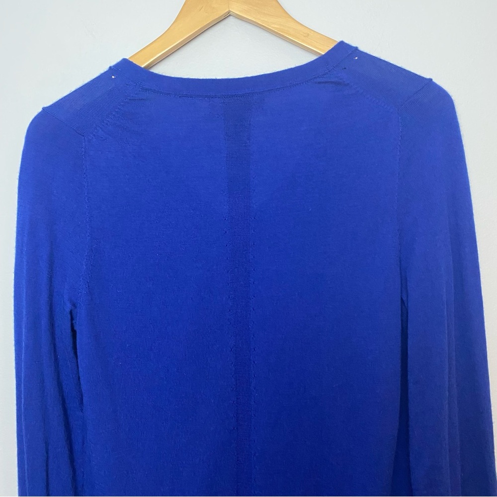 Banana Republic Womens V-Neck Sweater Medium 100% Merino Wool Blue Pullover - Picture 6 of 11